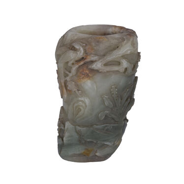 喜上眉梢纹玉笔插