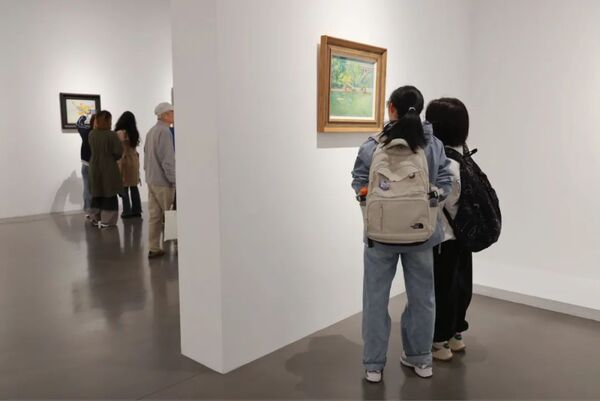 我在国美看展览丨带您走进“纪念徐坚白先生诞辰100周年:白雪相和——徐坚白 谭雪生作品展”