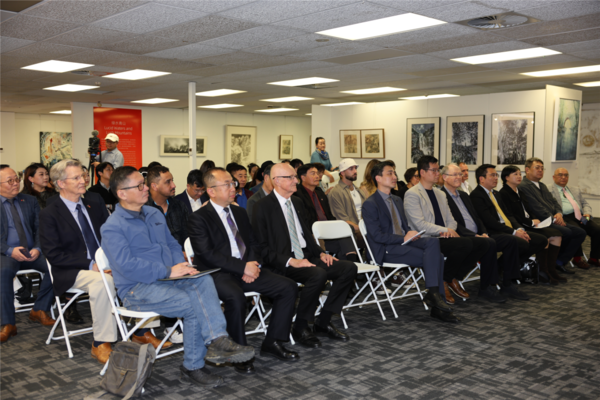 王俊超副总领事出席“艺汇丝路”作品新西兰巡展奥克兰站开幕式